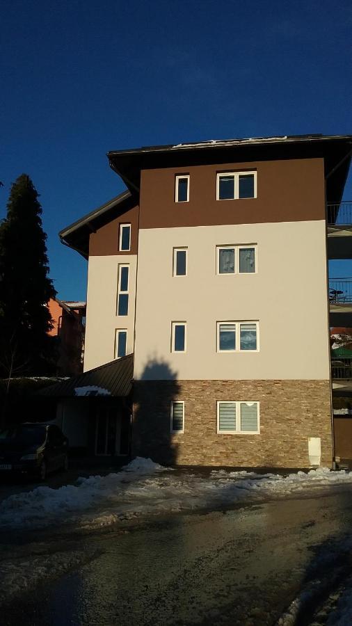 Mk Zlatibor Apartment Bagian luar foto